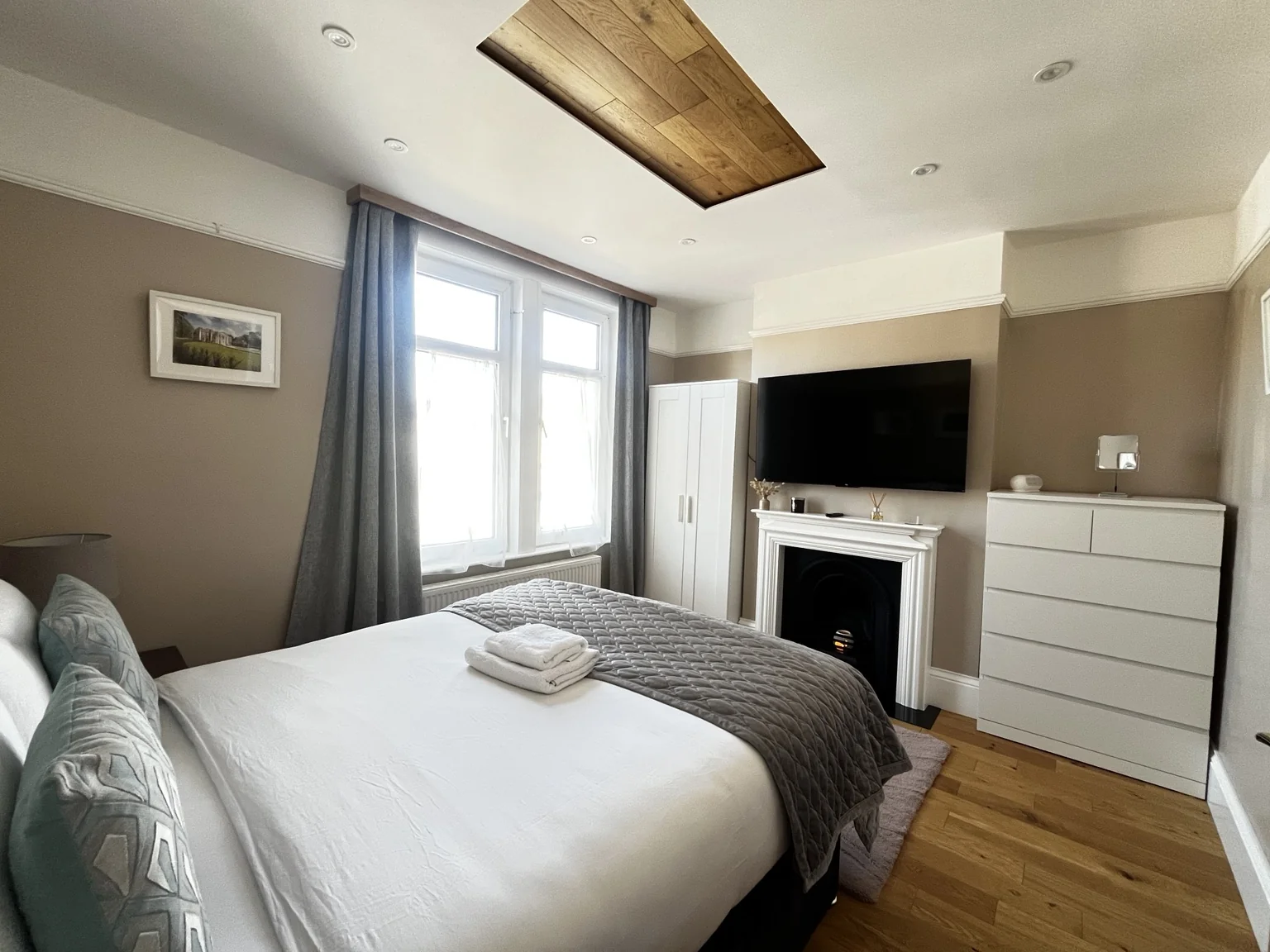 Dunbar Retreat master bedroom